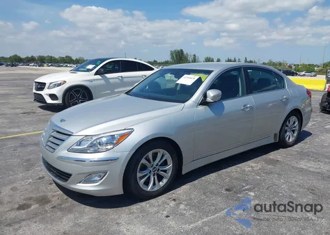 2013 Hyundai Genesis 3.8 из США, поврежденный, VIN KMHGC4DD0DU249905